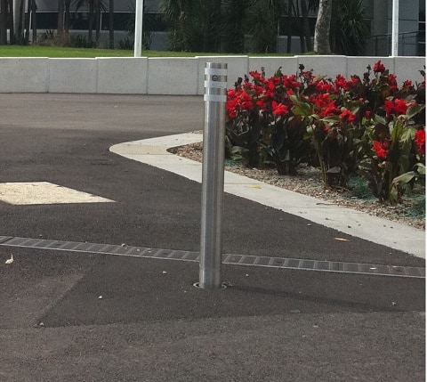 Standard In-Ground Bollard | TLB-5SS